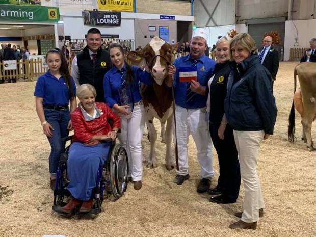 Supreme Champion - ALLSTAR TRICLO JOYBELL, ET.Tomlinson & Son and Evie Tomlinson